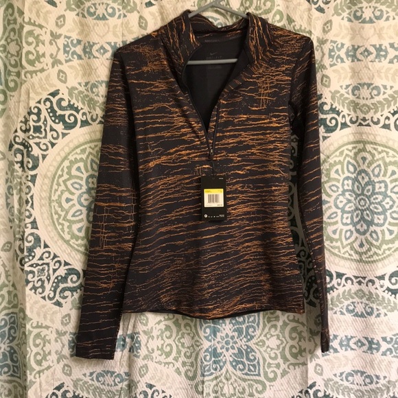 Nike Jackets & Blazers - Nike jacket dry fit beautiful rose gold accents💕